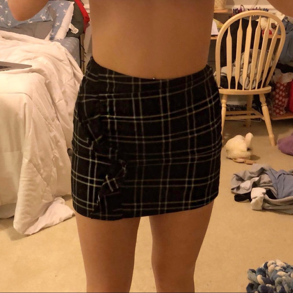 abercrombie & fitch mini skirt